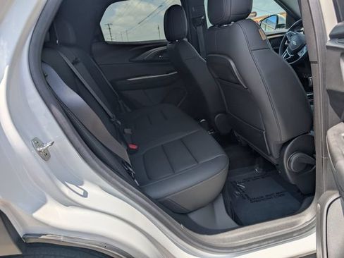 Used 2023 Chevrolet TrailBlazer ACTIV w/ Convenience Package AWD/4WD image 5