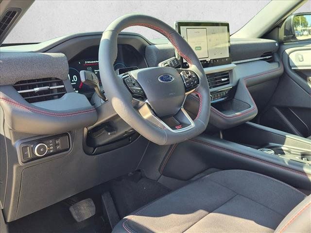 Certified 2026 Ford Explorer ST AWD/4WD image 10