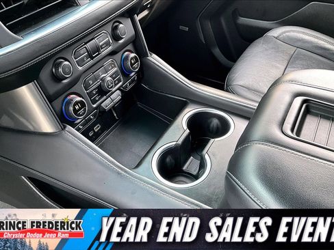 Used 2021 Chevrolet Suburban LT image 14