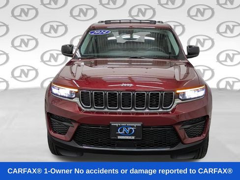 Used 2024 Jeep Grand Cherokee Laredo X AWD/4WD image 26