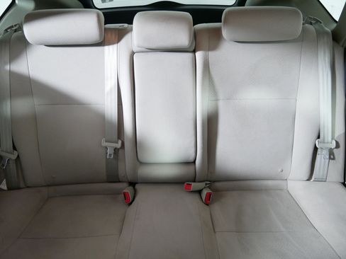 Used 2009 Toyota Prius w/ Pkg 2 FWD image 13