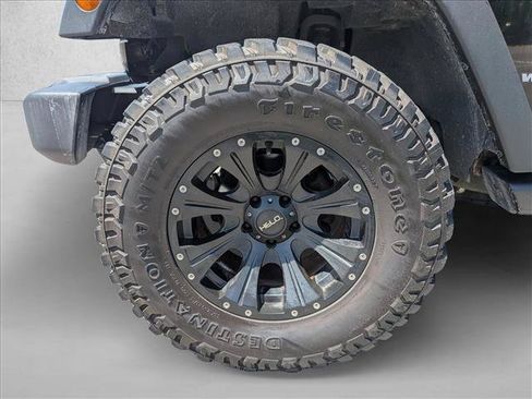 Used 2015 Jeep Wrangler Unlimited Sport w/ Quick Order Package 24S AWD/4WD image 22