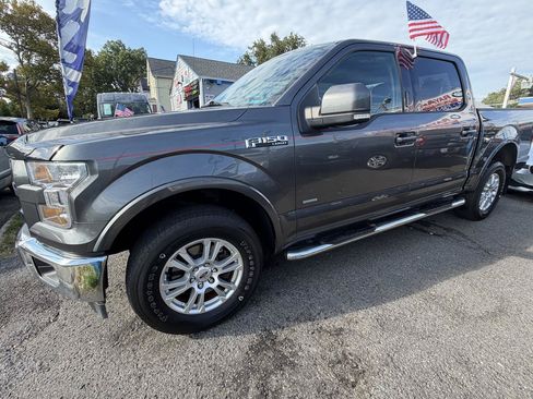 Used 2017 Ford F150 Lariat w/ Equipment Group 501A Mid AWD/4WD image 5