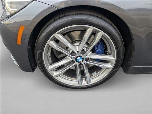 Used 2018 BMW 440i Convertible w/ M Sport Package image 25