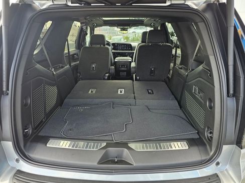 New 2026 Chevrolet Tahoe High Country image 15