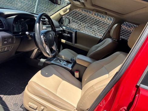 Used 2016 Toyota 4Runner SR5 Premium AWD/4WD image 6