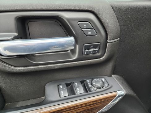 Used 2022 Chevrolet Silverado 3500 High Country image 44