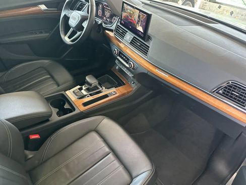 Used 2023 Audi Q5 2.0T Premium Plus w/ Premium Plus Package AWD/4WD image 16