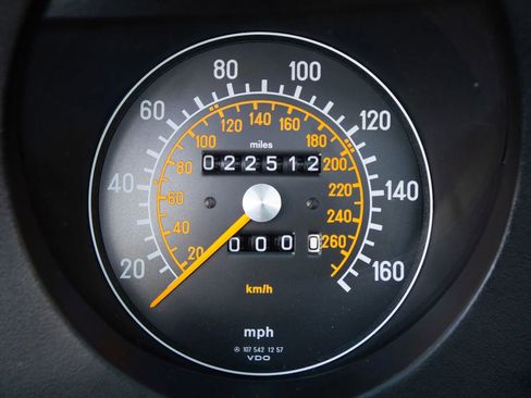 Used 1989 Mercedes-Benz 560 SL image 26