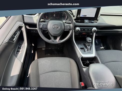 Used 2025 Toyota RAV4 XLE FWD image 13