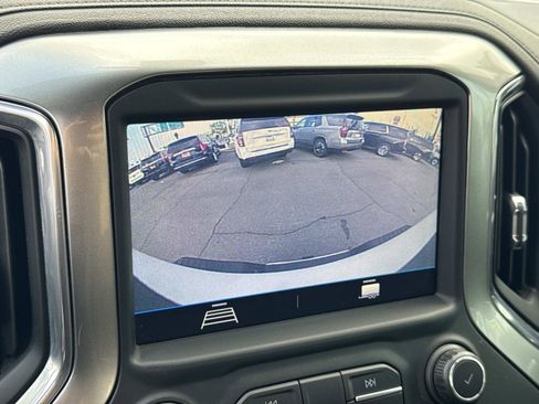 Used 2021 Chevrolet Silverado 3500 LT w/ Convenience Package image 17