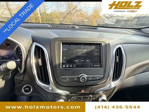 Certified 2019 Chevrolet Equinox LT image 3