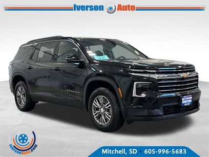 Used 2026 Chevrolet Traverse LT