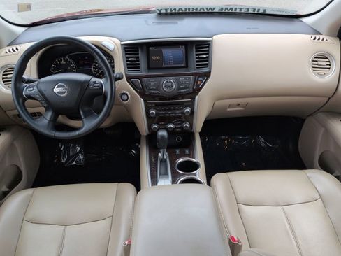 Used 2016 Nissan Pathfinder SL FWD image 17