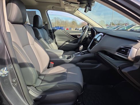 Certified 2025 Subaru Outback Onyx Edition image 15