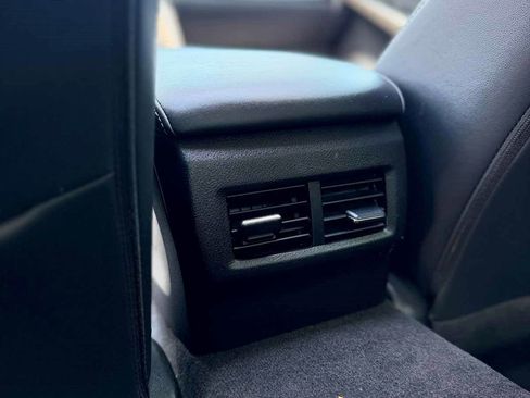 Used 2017 Lexus IS 200t RWD image 17