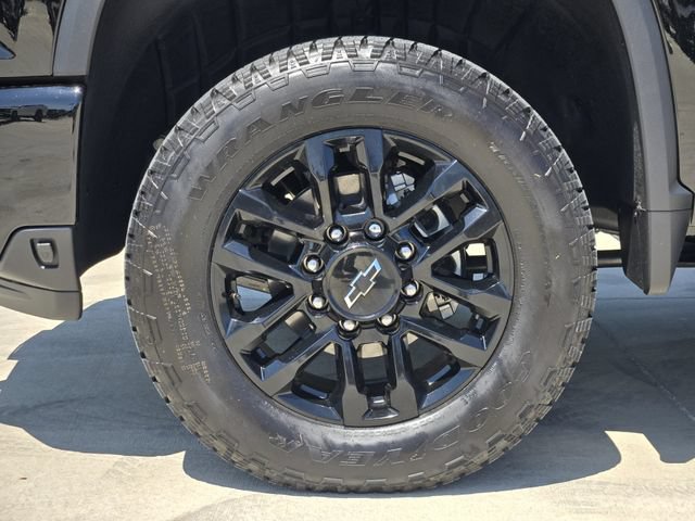 New 2026 Chevrolet Silverado 2500 Custom w/ Custom Value Package AWD/4WD image 8