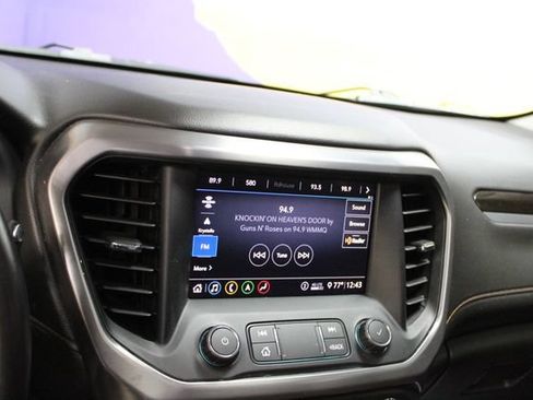 Used 2020 GMC Acadia AT4 w/ GMC Pro Grade Package AWD/4WD image 19