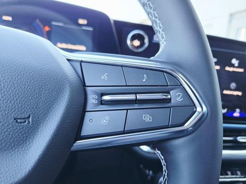 New 2026 Chevrolet Equinox EV LT image 16