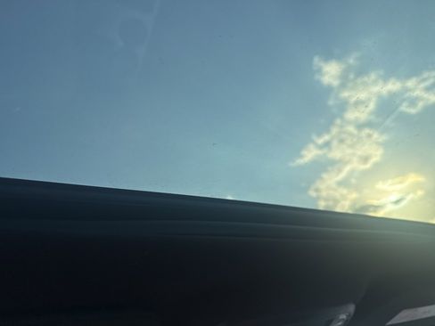 Used 2015 Jeep Grand Cherokee Overland w/ Advanced Technology Group image 15