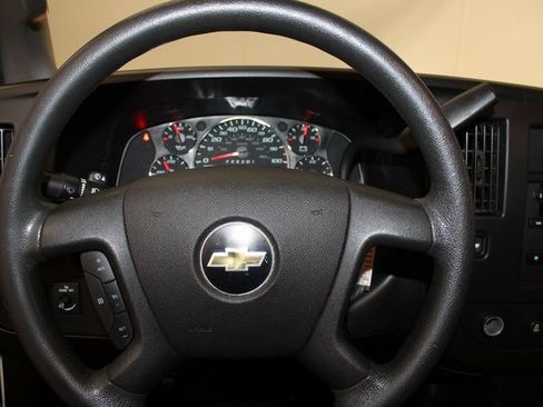 Used 2019 Chevrolet Express 2500 w/ Driver Convenience Package image 26