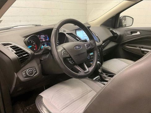 Used 2017 Ford Escape Titanium image 13