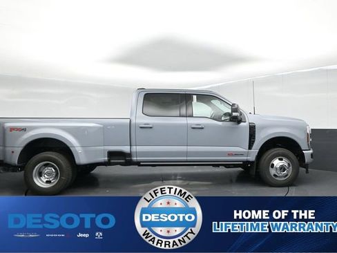 New 2026 Ford F350 Platinum AWD/4WD image 9