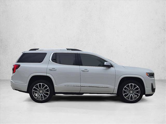 Used 2023 GMC Acadia Denali w/ Denali Ultimate Package FWD image 4