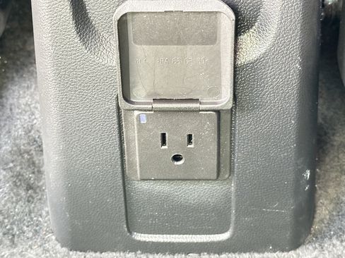 Used 2013 Buick Encore Leather image 10