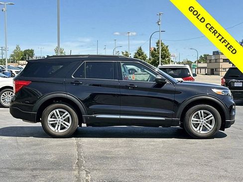 Certified 2024 Ford Explorer XLT w/ Equipment Group 202A AWD/4WD image 2