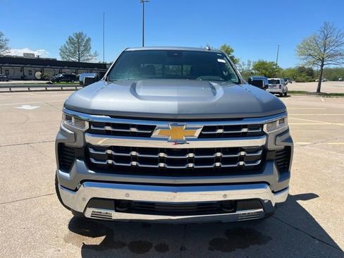 Used 2023 Chevrolet Silverado 1500 LTZ w/ LTZ Convenience Package II image 9