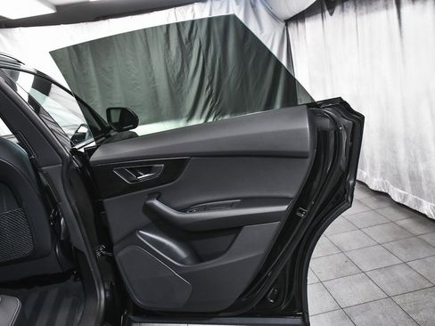 Used 2025 Audi Q8 Premium w/ Black Optic Package image 12