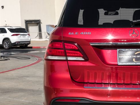 Used 2017 Mercedes-Benz GLE 400 4MATIC image 45