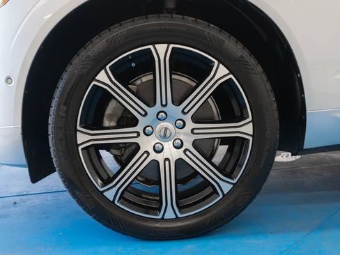 Used 2020 Volvo XC60 T6 Inscription AWD/4WD image 34