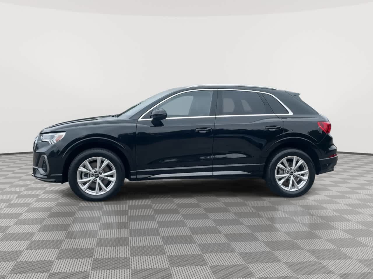 Used 2025 Audi Q3 2.0T Premium AWD/4WD image 5
