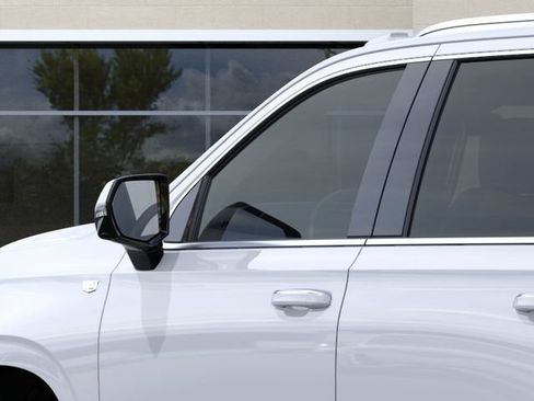 New 2026 Cadillac Escalade Luxury AWD/4WD image 12