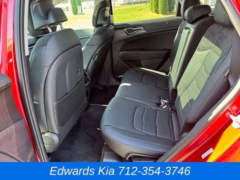 New 2026 Kia Sportage SX image 18