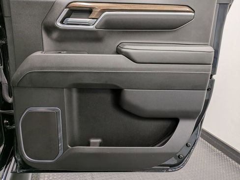 Used 2023 Chevrolet Silverado 1500 RST image 26