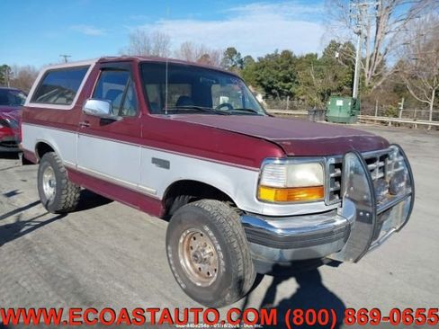 Used 1996 Ford Bronco Eddie Bauer image 2