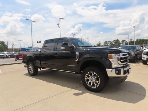 Used 2022 Ford F250 Lariat w/ Lariat Ultimate Package AWD/4WD image 7