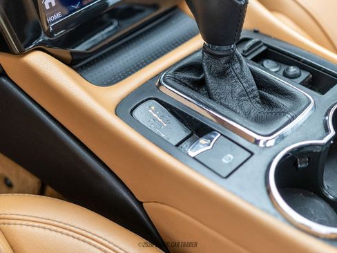Used 2011 Maserati GranTurismo S RWD image 71