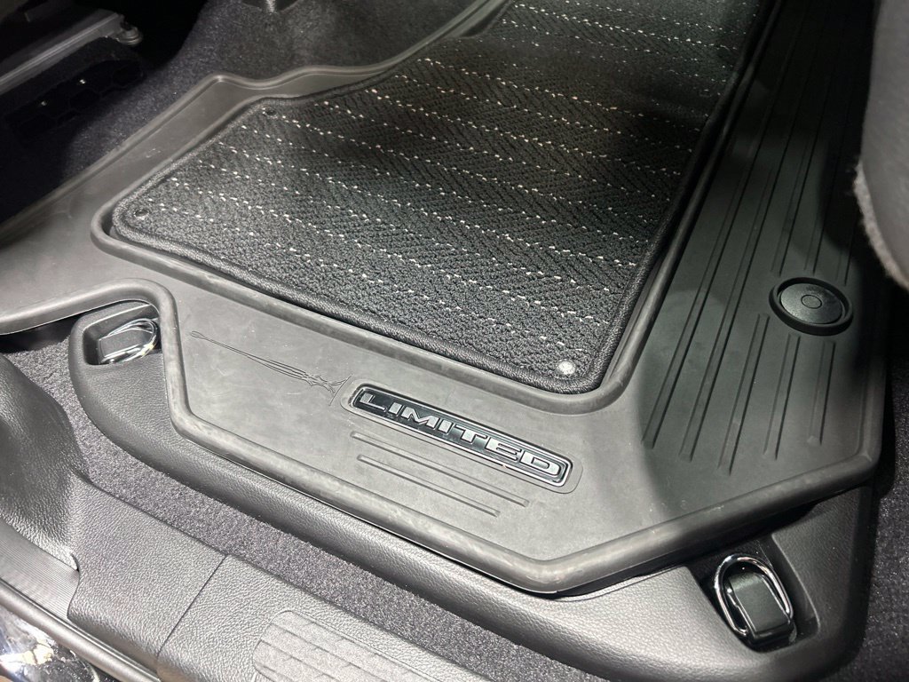 Used 2026 RAM 1500 Limited AWD/4WD image 40