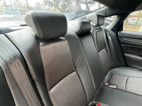 Used 2019 Honda Accord Sport image 40