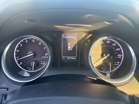 Used 2020 Toyota Camry LE FWD image 14