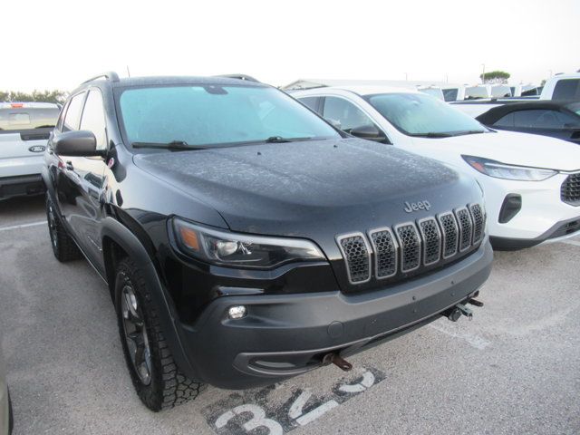 Used 2019 Jeep Cherokee Trailhawk w/ Comfort/Convenience Group AWD/4WD image 1