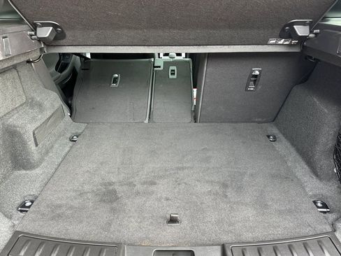 Used 2026 Land Rover Range Rover Evoque S image 33