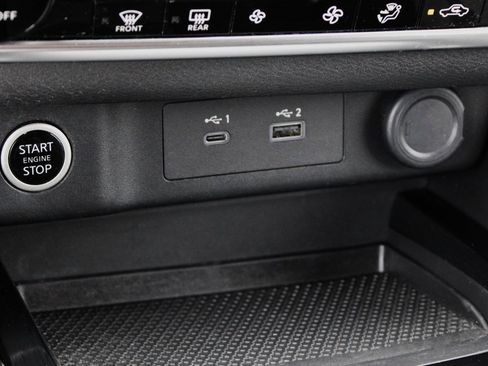 Certified 2023 Nissan Rogue SV image 37