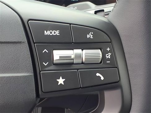 New 2025 Kia K4 EX image 14