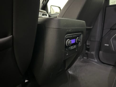 Used 2023 Chevrolet Suburban Premier image 47