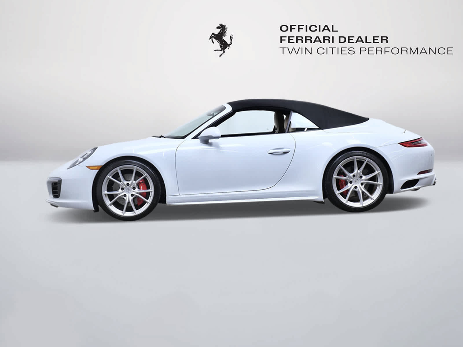 Used 2018 Porsche 911 Carrera 4S AWD/4WD image 2